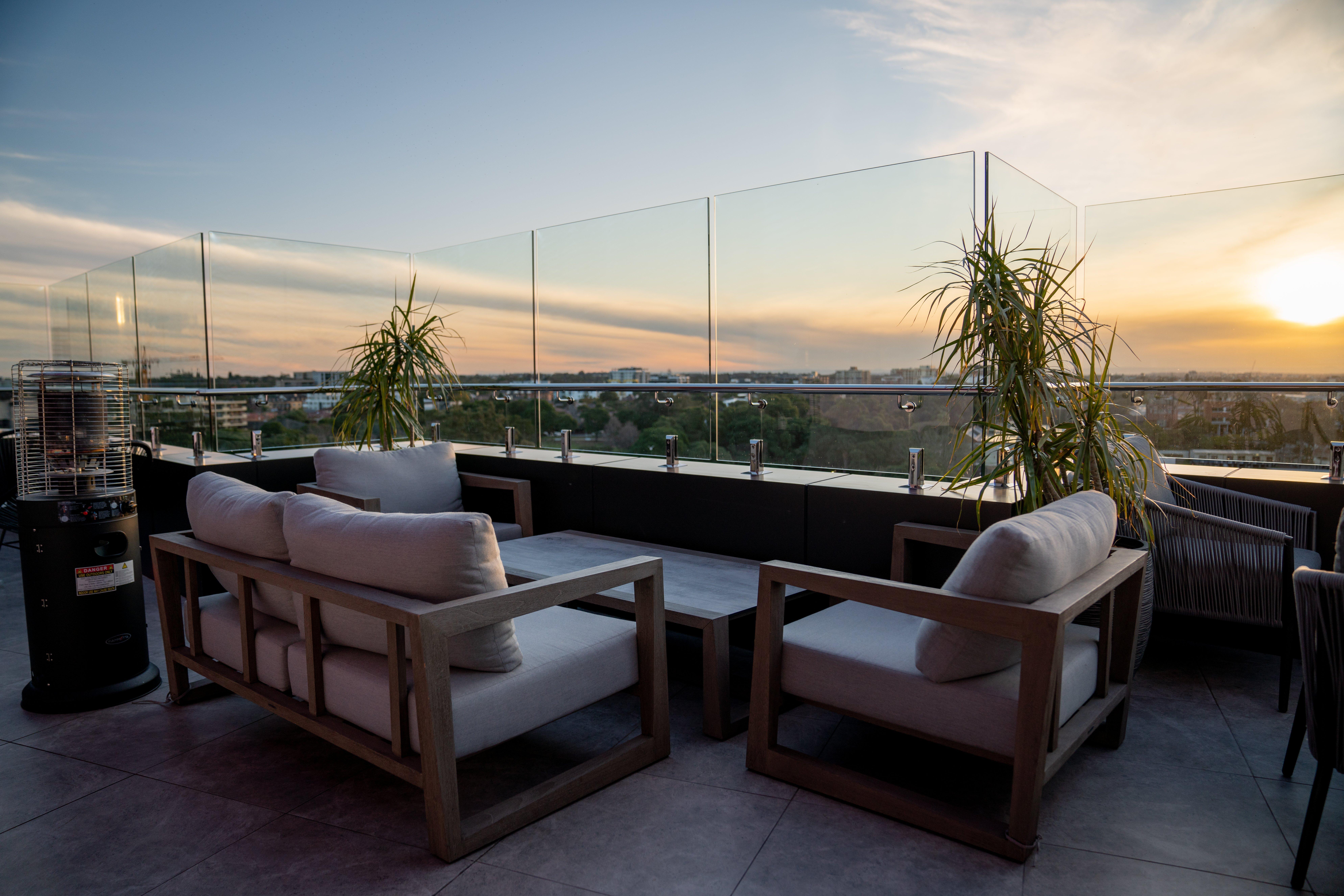 Hotel Crowne Plaza Sydney Burwood By Ihg Exterior foto